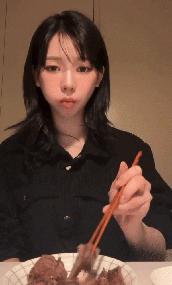 (0)
