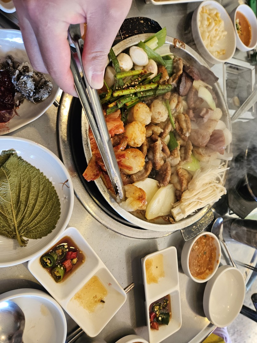 곱창먹으러왓네여(0)