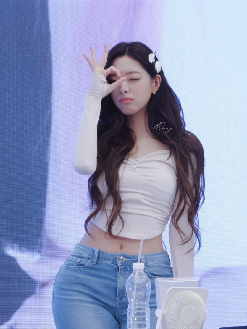 헐 포거에 천만포 거래가 있었네요(0)