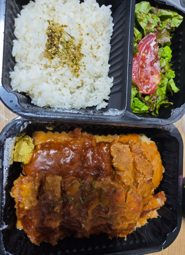 오늘의 첫끼니 묵습니두(0)