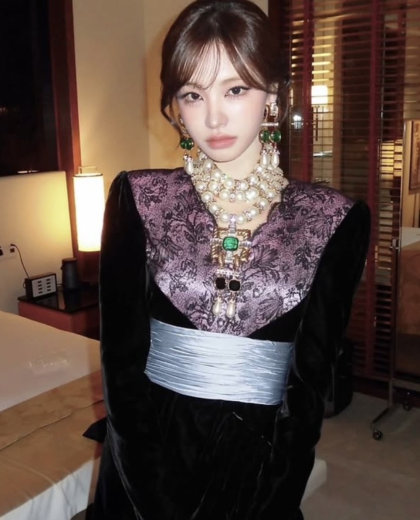 치장을 이렇게 하면 모가지 담 올듯(0)
