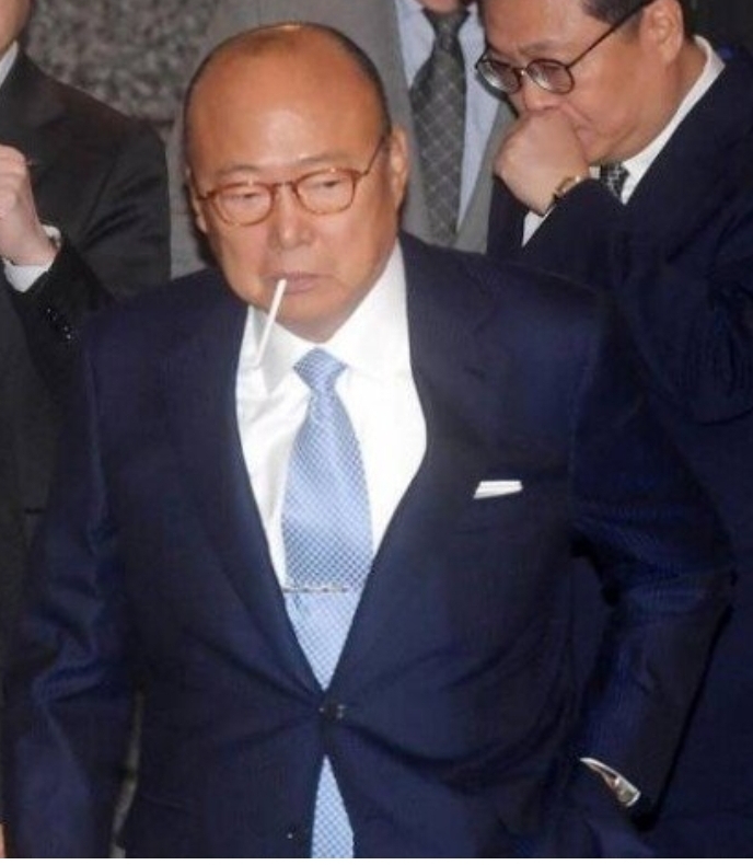 결단을 내려주십시오 회장님(0)