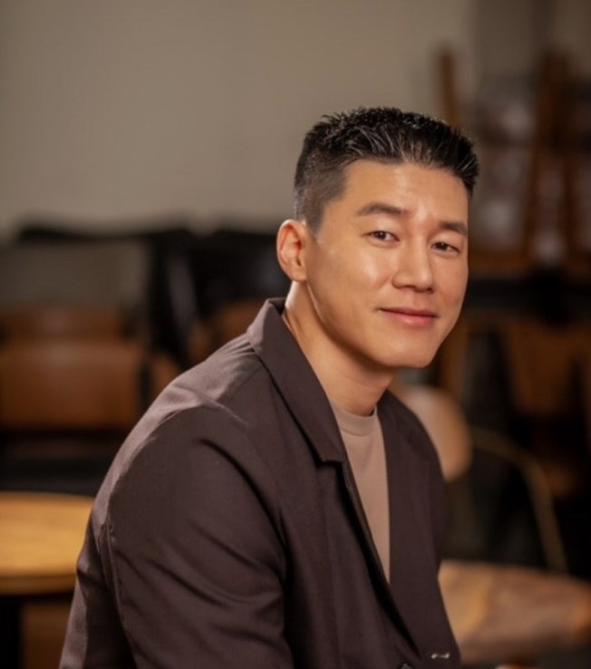 참교육에 나오는게 김무열이라구효?(0)