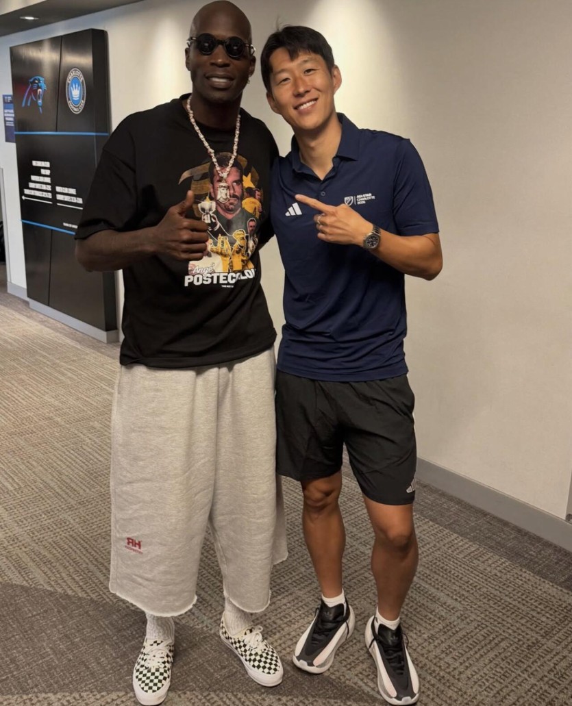 [야후 스포츠] NFL 선수 채드 존슨 "우리 집안 사촌 손흥민을 만나서 반갑다."(1)