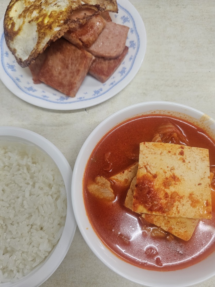 늦저갑니다..(0)