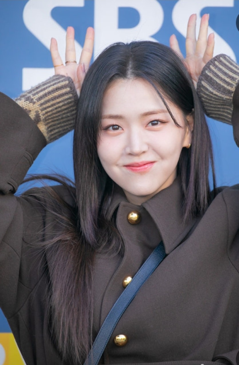 김지은님 경축드립니다!!!( ⸝⸝⸝•_•⸝⸝⸝ )(3)