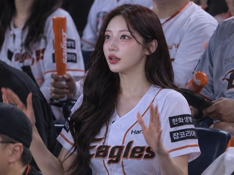 한화 시작 했네요(0)