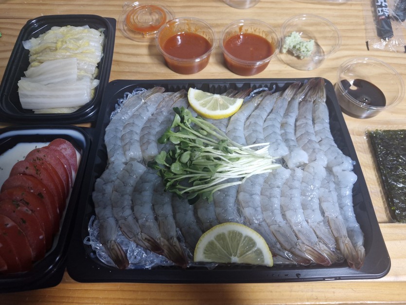 야식 묵습니다(0)