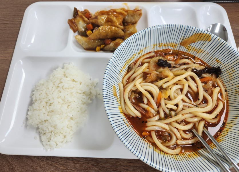 오늘의 점심 공개합니다!!!!!(0)