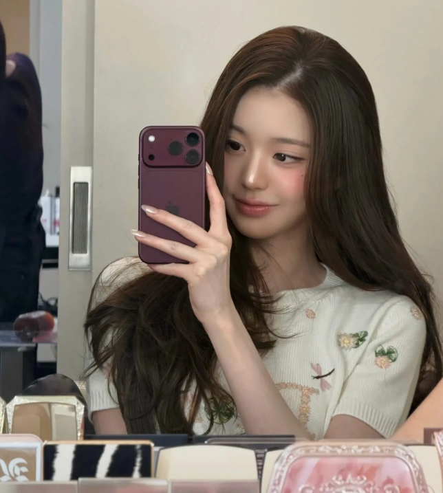 방금전 올라온 장원영 인스타(0)