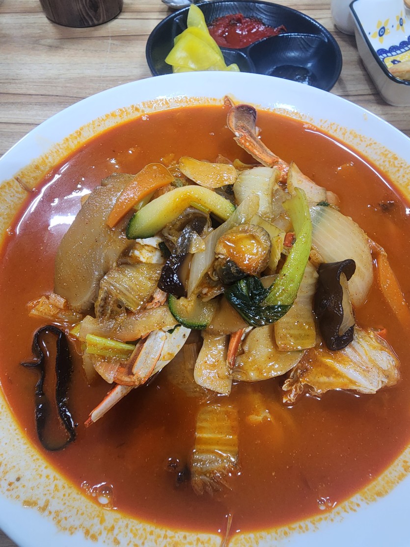 점심은 개쩌는 짬뽕입니다(0)