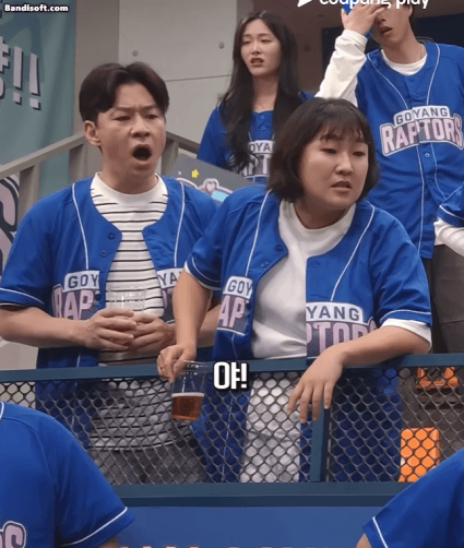 또서현한다는 소문에 헐레벌떡 달려왔습니다 ㅋㅋ(0)