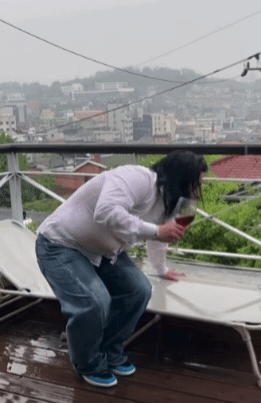 자려고 누웠는데 갑자기~~(0)