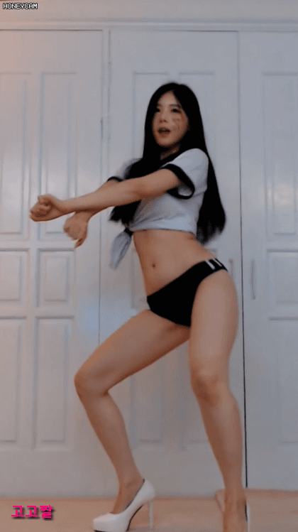 오늘도 출석 완료 해버려띠!!! (약후방)(0)