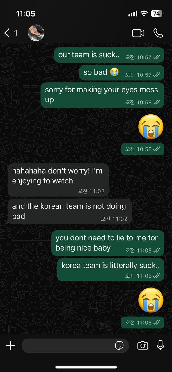 여자친구랑 축구 같이보는데 사과하는중...(0)