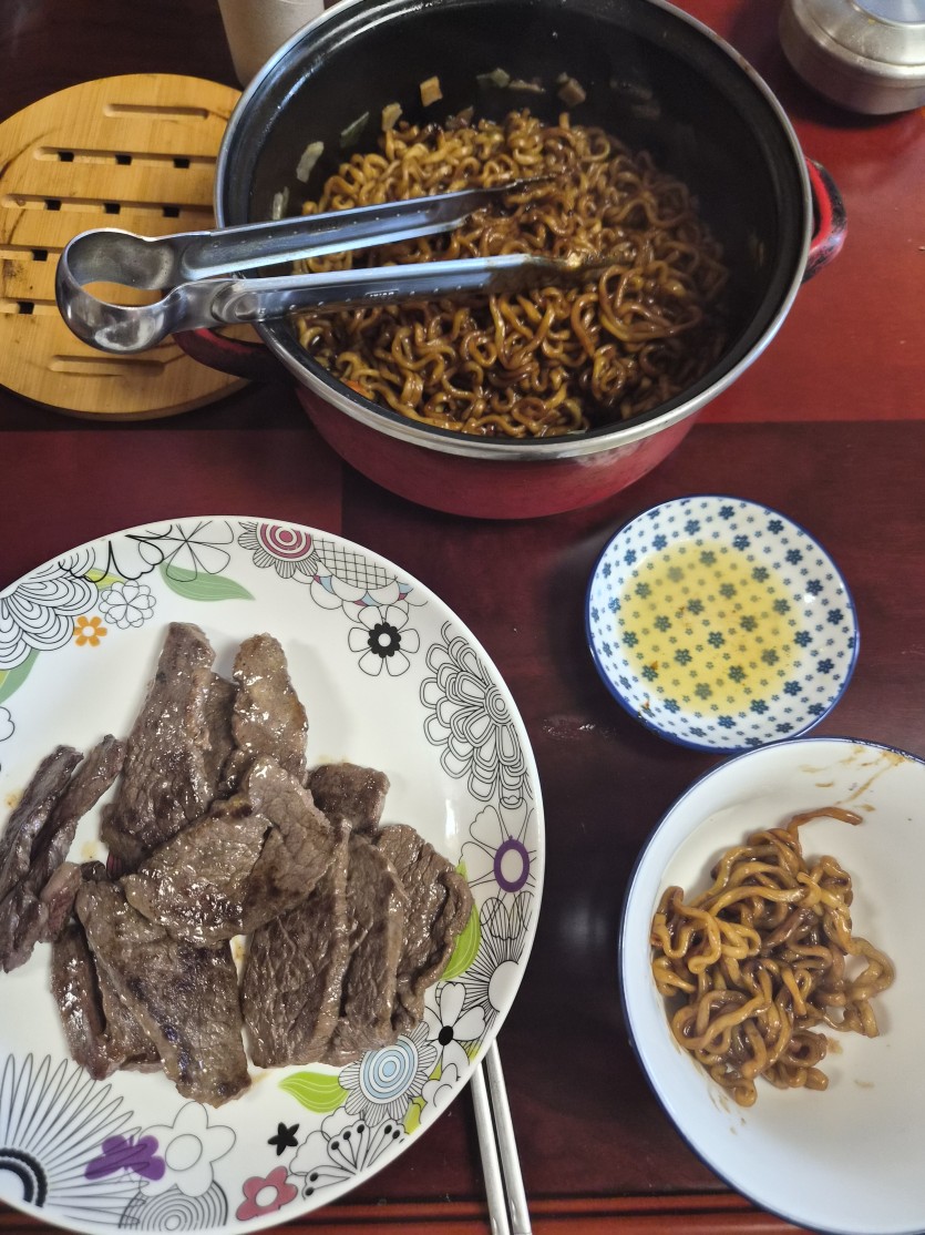 짜파게티엔(0)