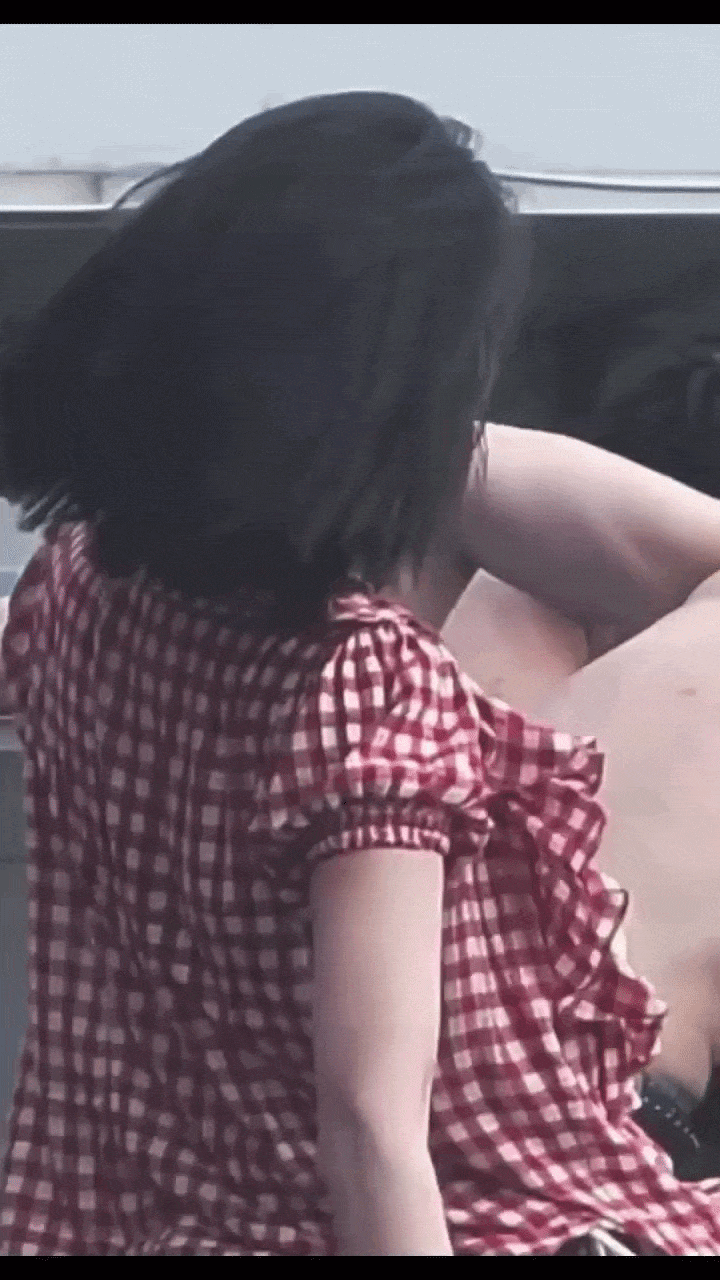 겨울을 위해 머리 안자르고 있는데(0)