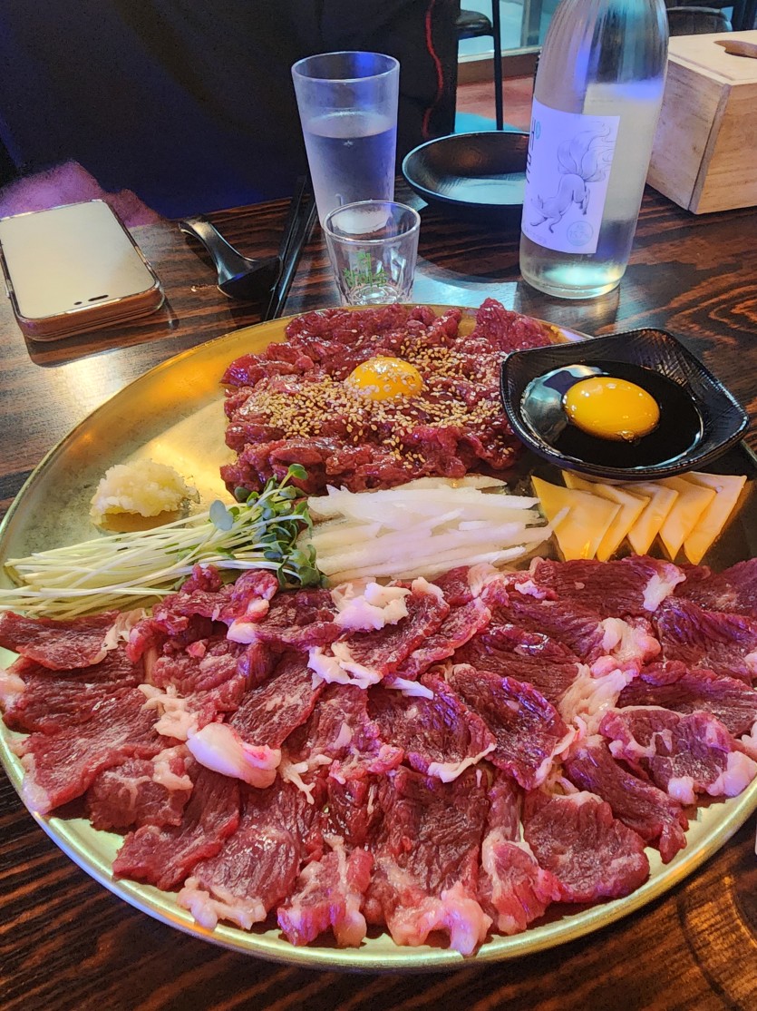차돌 육회 갑니다(0)