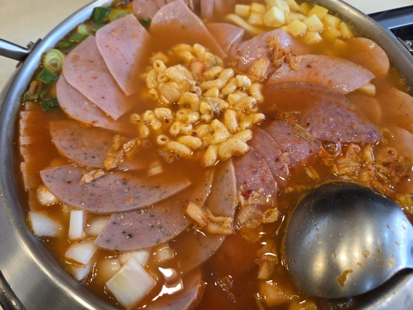 부대찌개로 결정햇서룡 ㅅㅅ(0)