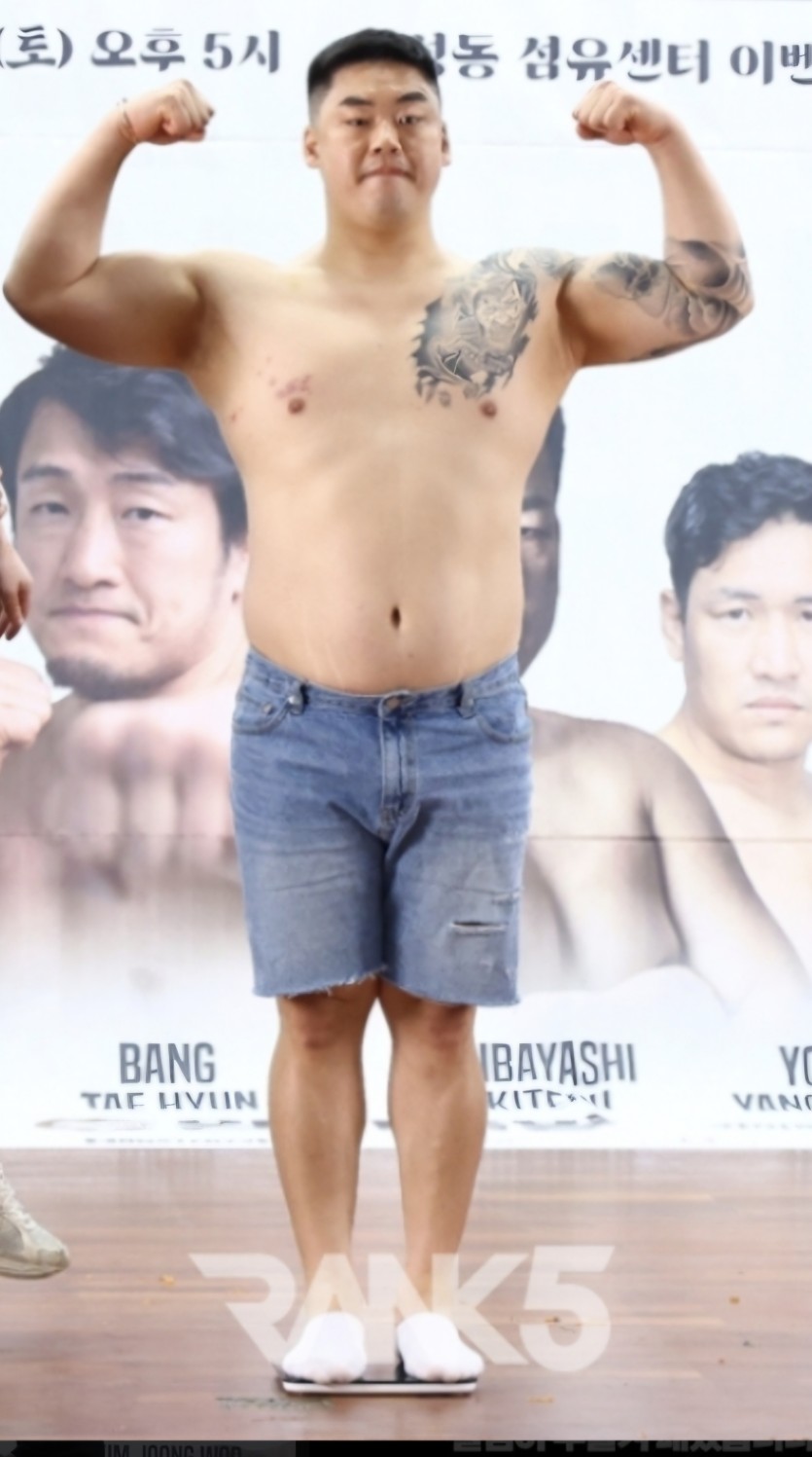 명준이 대전료 1억ㅋㅋ(0)