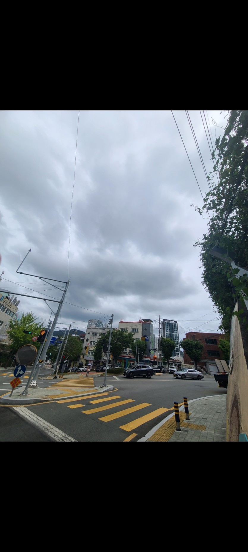 부산날씨  핵흐림 ㅡㅡㅎ(0)