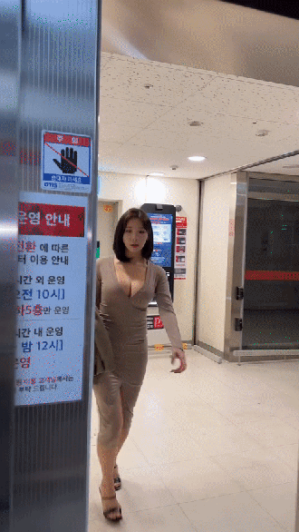 갑자기 비가 뚝뚝 떨어지네요(0)