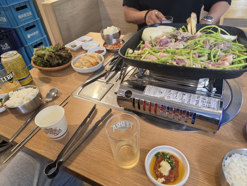 오리고기먹으러왓어요(0)