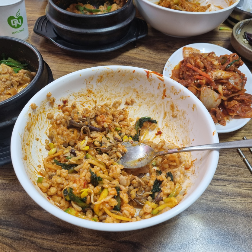 점심은보리밥에청국장(0)