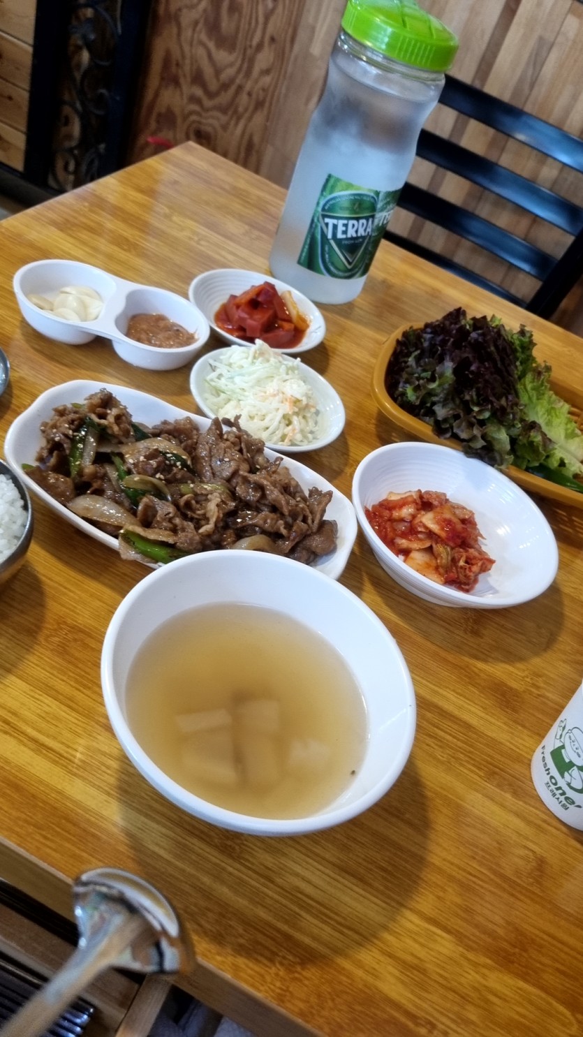 끄어어억(0)
