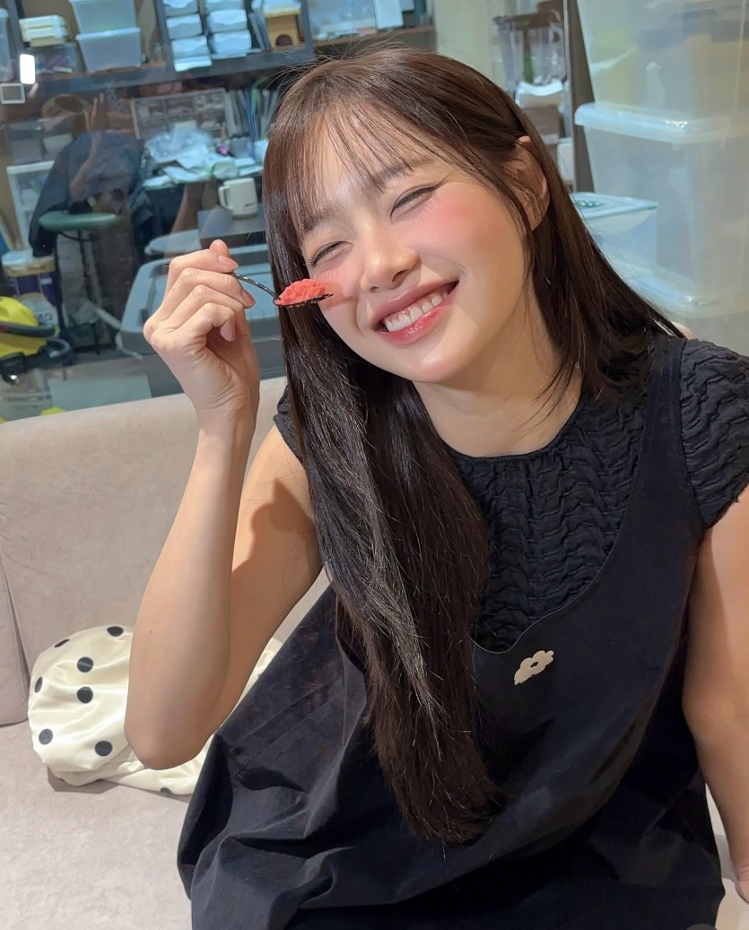 디저츄 시간인가요 ㄷㄷ(0)