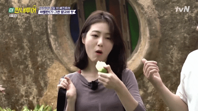 뒷발개쩌는냔~!퉤~(0)
