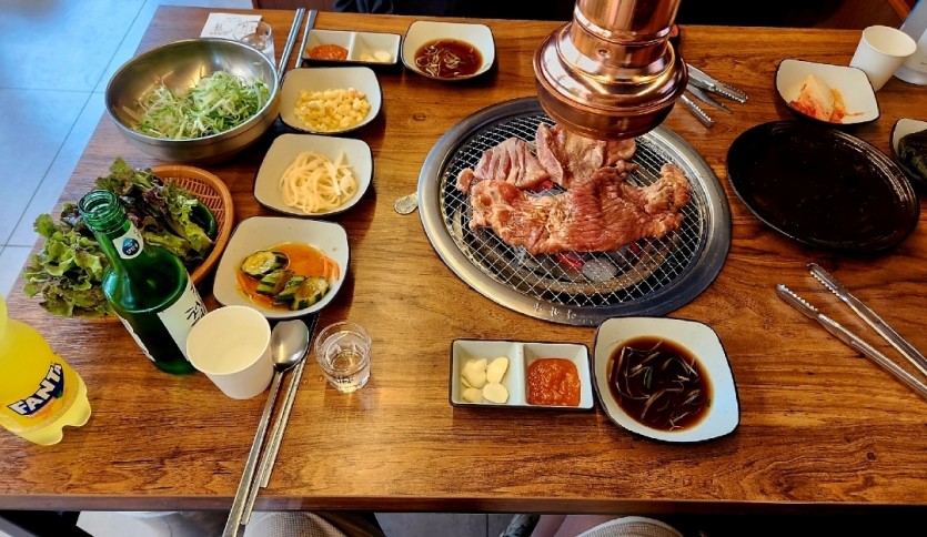 늦은 식사 갈비타임(0)