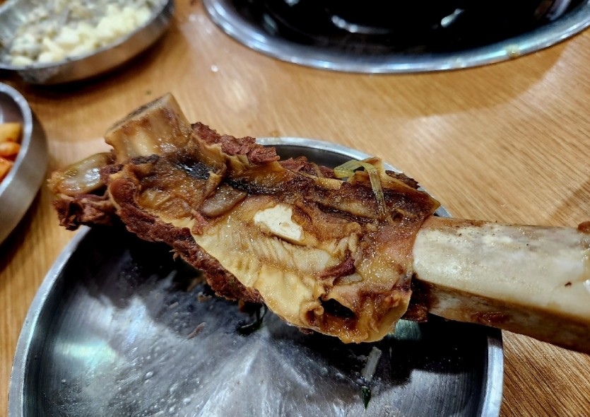 갈비 뜯을타임(2)