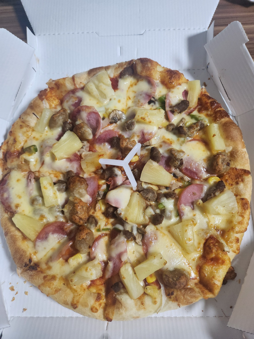 미나리 피자먹어요 ㅋㅋ(0)