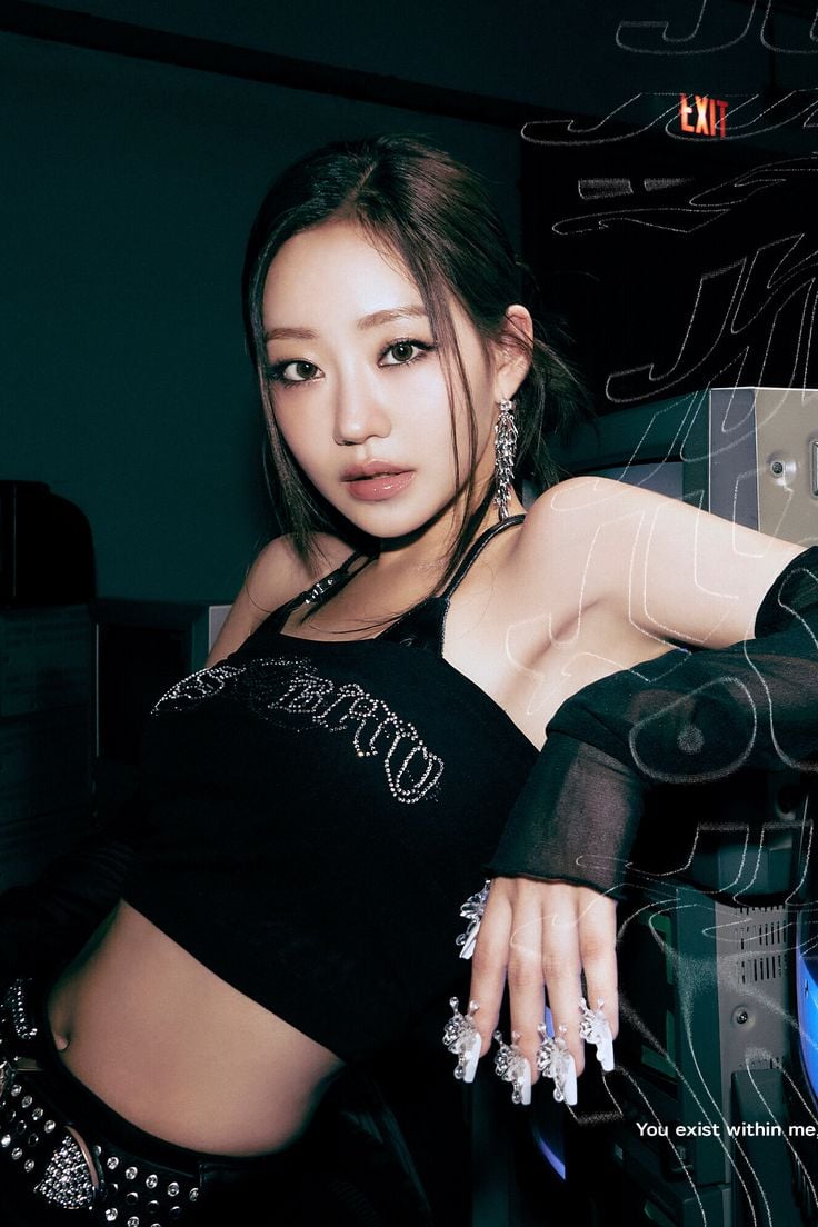 오늘은 점심이나 빨리 먹고싶은데(0)