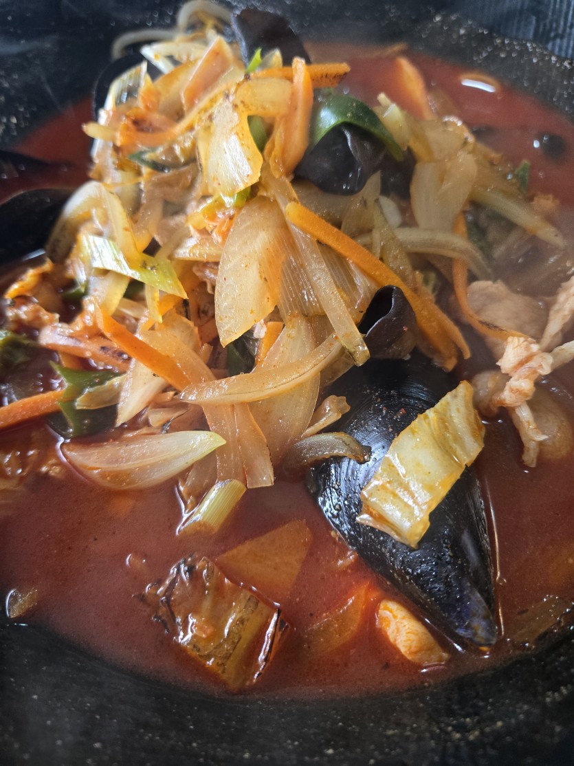 거칠게 먹을 예정입니다(0)