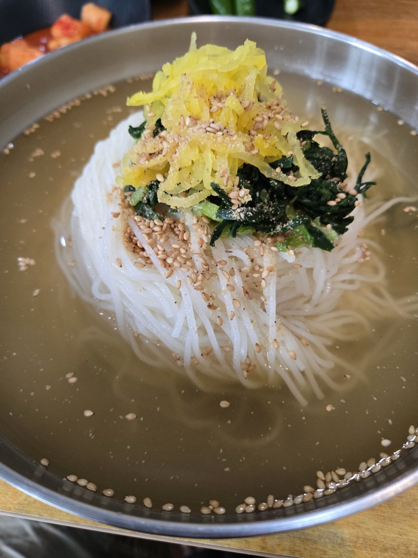 다들 곱빼기 드시죠??(0)