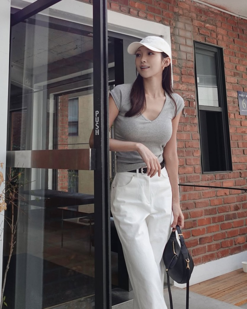 분명 받아논 짤이 많았는데 다 어디 간거죠?(0)