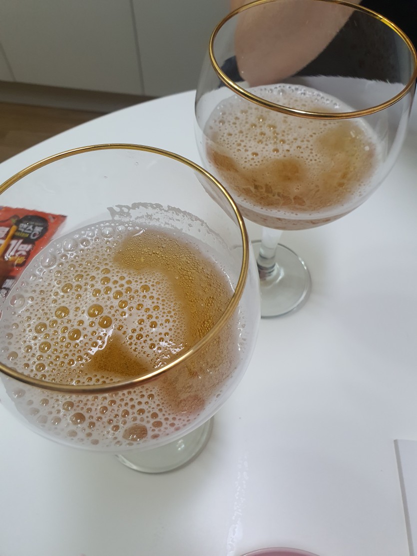 맥주 마시고(0)