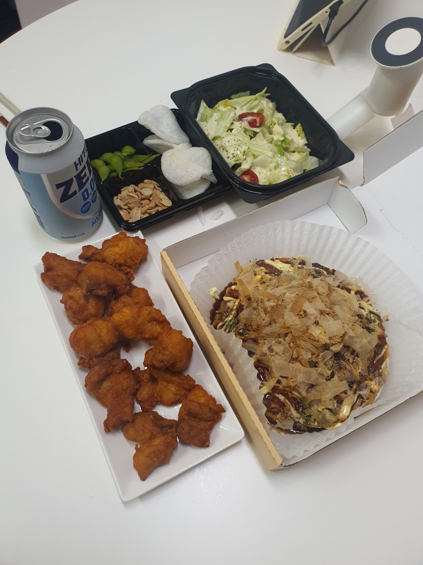 오출완 햇고 딸은 술마시네요(0)