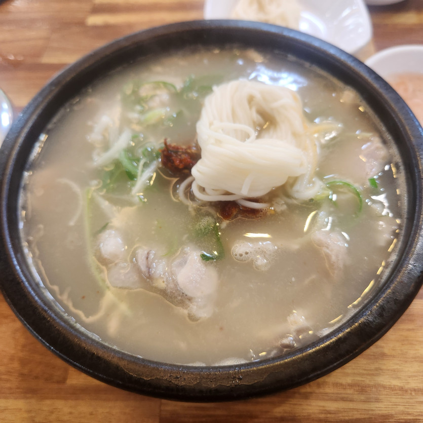 시원하이 맛점 돼지국밥(0)
