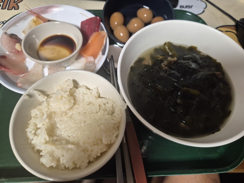 단촐한 저녘 메뉴(0)