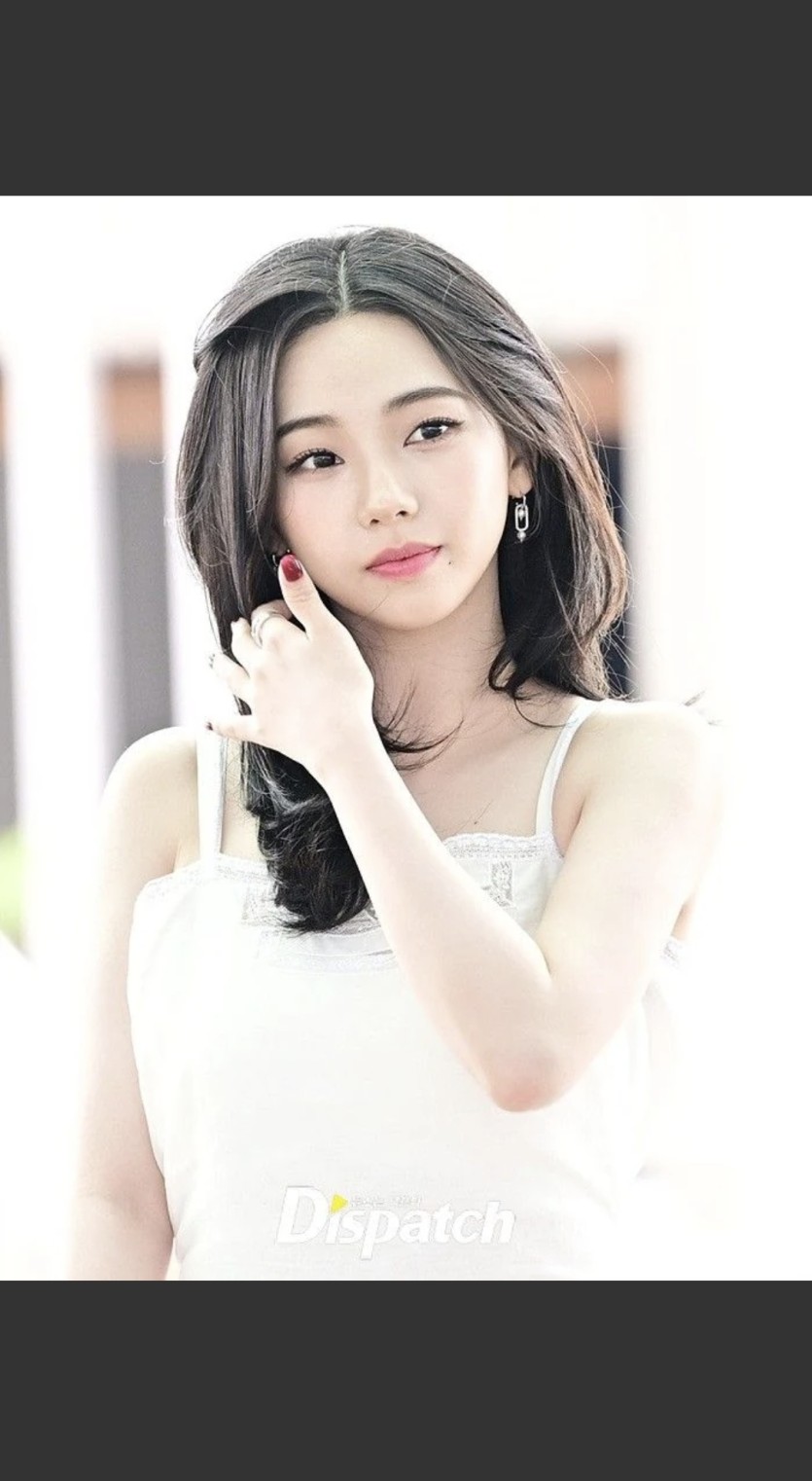 카리나 이쁘네요(0)