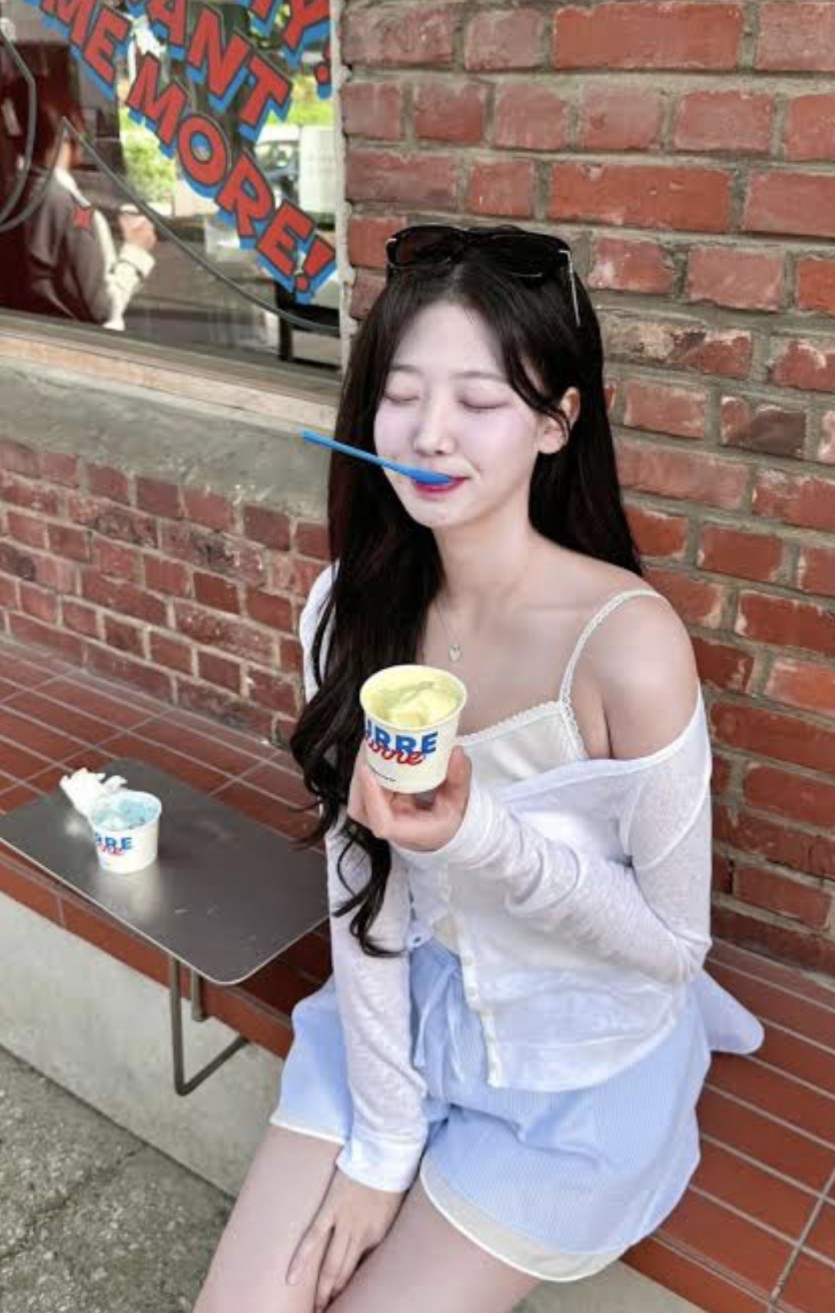 너무 일찍 깼네여(0)