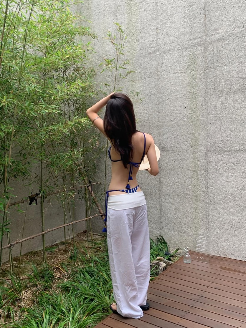 채색수묵화 같네요(0)