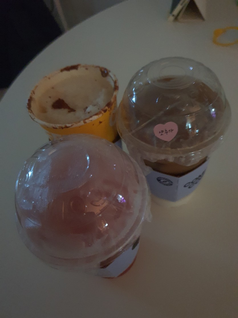 굿모닝입니당(0)