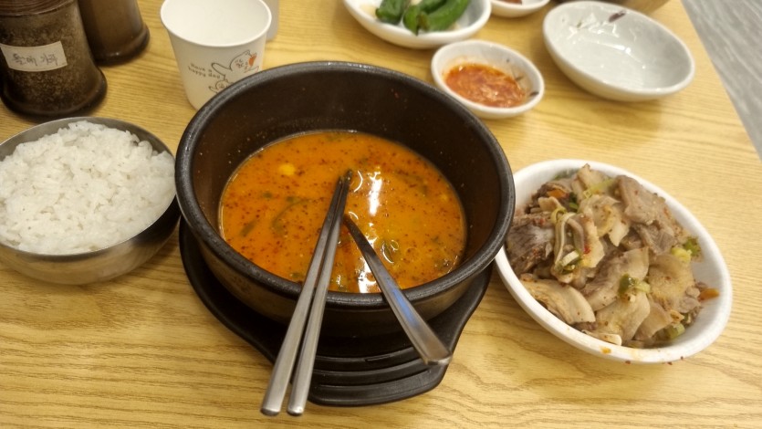 끄어어억(0)