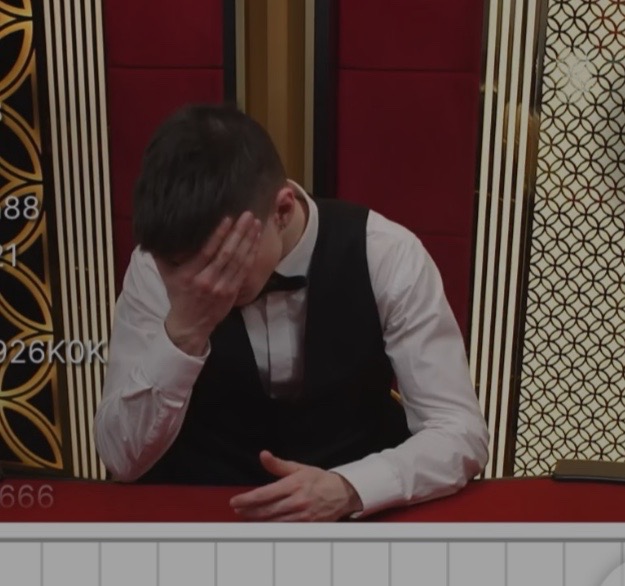 기집애들 징징거리는거진짜(0)