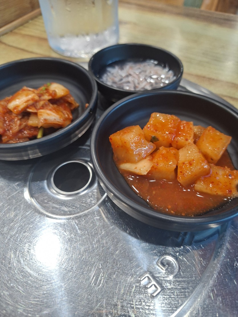 날이 꾸리꾸리(0)