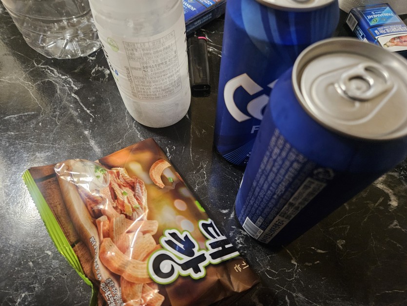 야심한새벽 혼자 시원하게 쏘맥먹는법(0)